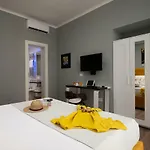 Bed and breakfast Dante Maison De Prestige Nápoles