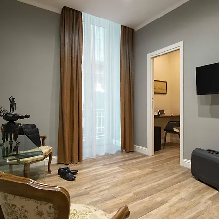 B&B Dante Maison De Prestige 4*
