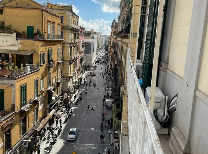 Dante Maison De Prestige 4* Неаполь