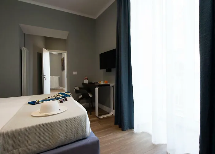 Dante Maison De Prestige 4* Неаполь