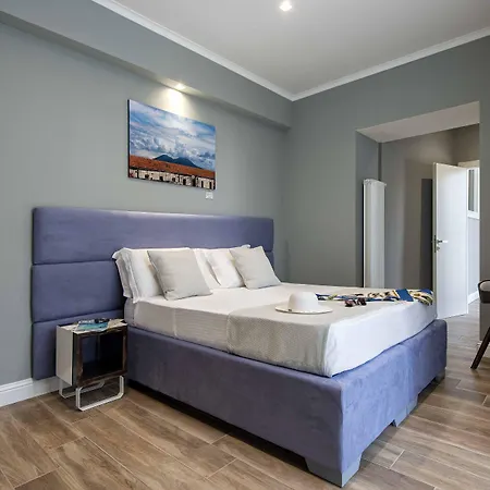 Dante Maison De Prestige Napoli