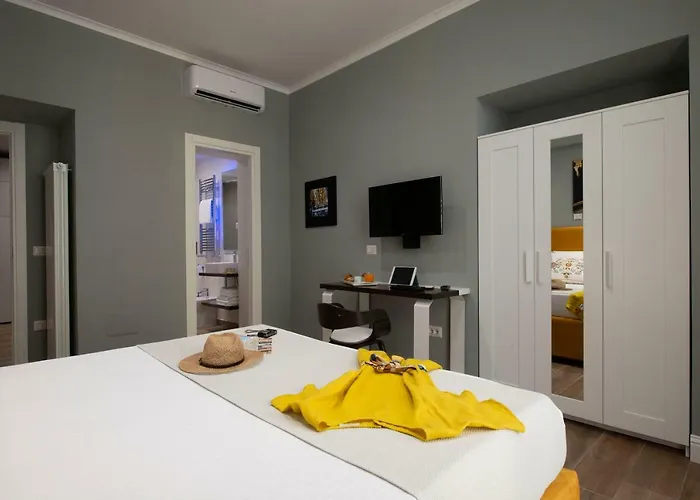 Bed & Breakfast Dante Maison De Prestige Napoli